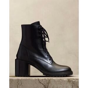 Banana Republic Cordoba Boots Black Leather Lug Sole Italy Womens 10 Chunky Heel